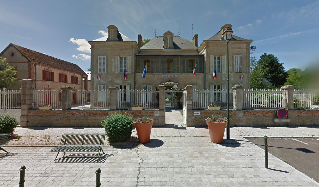 Retrouvez toutes les informations de contacts et horaires d&rsquo;ouverture pour La Poste Agence Communale DONNERY Mairie situé à Donnery dans le département Loiret (45). Pour effectuer envoyer vos colis (colissimo, chronopost, suivi colis), une gestion bancaire (banque postal, French Bank), [&hellip;]