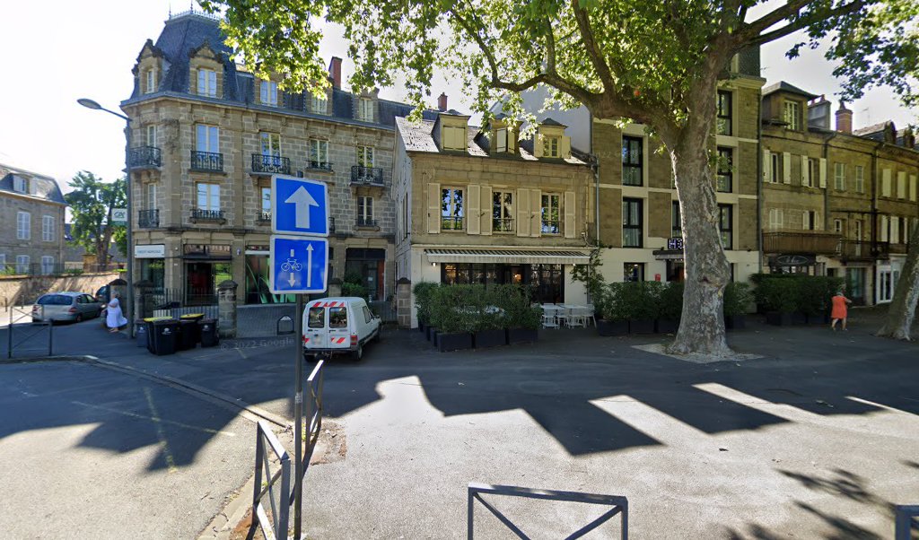 Retrouvez toutes les informations de contacts et horaires d&rsquo;ouverture pour Relais Pickup LA POSTE CARREPRO BRIVE situé à Brive la gaillarde dans le département Corrèze (19). Pour effectuer envoyer vos colis (colissimo, chronopost, suivi colis), une gestion bancaire (banque postal, [&hellip;]