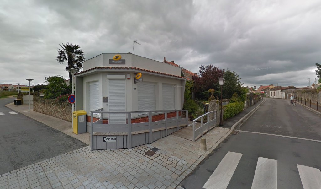Retrouvez toutes les informations de contacts et horaires d&rsquo;ouverture pour La Poste Agence Communale LES MOUTIERS EN RETZ Mairie situé à Les moutiers en retz dans le département Loire-Atlantique (44). Pour effectuer envoyer vos colis (colissimo, chronopost, suivi colis), une [&hellip;]