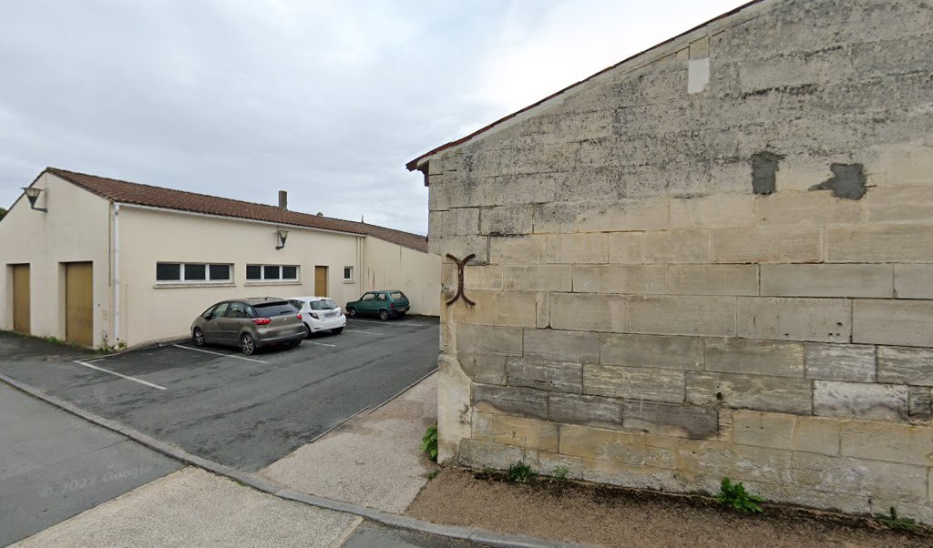 Retrouvez toutes les informations de contacts et horaires d&rsquo;ouverture pour Relais Pickup SARL AU COMPTOIR DES BINOCLES situé à St genis de saintonge dans le département Charente-Maritime (17). Pour effectuer envoyer vos colis (colissimo, chronopost, suivi colis), une gestion bancaire [&hellip;]