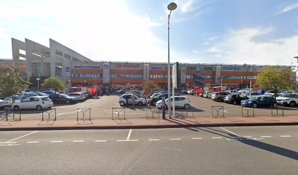 Retrouvez toutes les informations de contacts et horaires d&rsquo;ouverture pour Relais Pickup CARREFOUR MARKET situé à Roanne dans le département Loire (42). Pour effectuer envoyer vos colis (colissimo, chronopost, suivi colis), une gestion bancaire (banque postal, French Bank), votre courrier [&hellip;]
