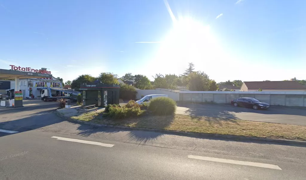 Retrouvez toutes les informations de contacts et horaires d&rsquo;ouverture pour Relais Pickup STATION TOTAL situé à Geneston dans le département Loire-Atlantique (44). Pour effectuer envoyer vos colis (colissimo, chronopost, suivi colis), une gestion bancaire (banque postal, French Bank), votre courrier [&hellip;]