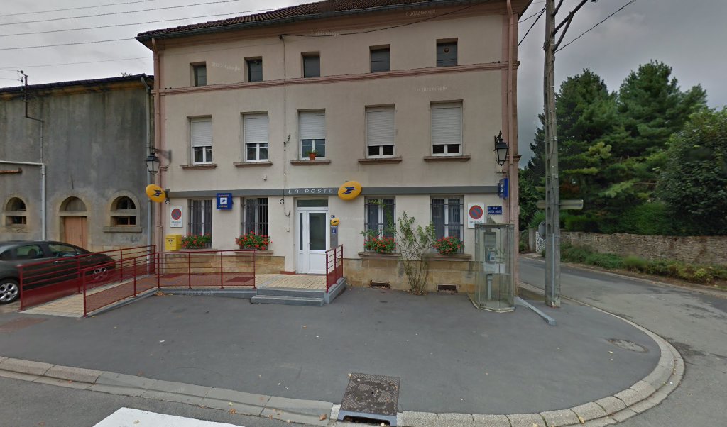Retrouvez toutes les informations de contacts et horaires d&rsquo;ouverture pour La Poste VILLERS LA MONTAGNE situé à Villers la montagne dans le département Meurthe-et-Moselle (54). Pour effectuer envoyer vos colis (colissimo, chronopost, suivi colis), une gestion bancaire (banque postal, French [&hellip;]