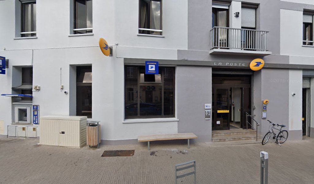 Retrouvez toutes les informations de contacts et horaires d&rsquo;ouverture pour La Poste ETAPLES situé à Etaples dans le département Pas-de-Calais (62). Pour effectuer envoyer vos colis (colissimo, chronopost, suivi colis), une gestion bancaire (banque postal, French Bank), votre courrier (suivi [&hellip;]