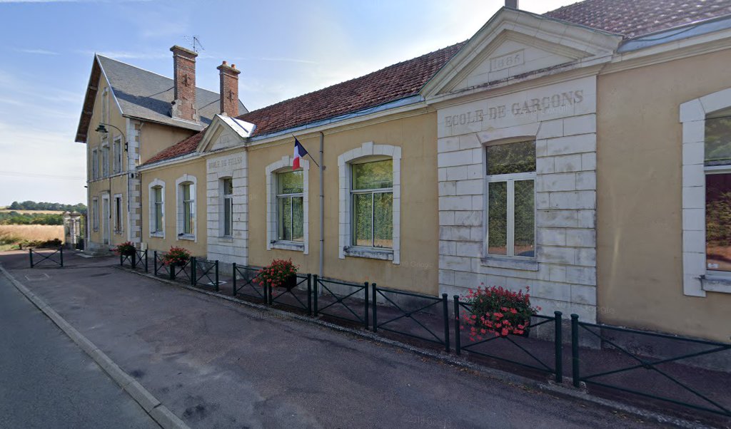 Retrouvez toutes les informations de contacts et horaires d&rsquo;ouverture pour La Poste Agence Communale ST VERAIN Mairie situé à St verain dans le département Nièvre (58). Pour effectuer envoyer vos colis (colissimo, chronopost, suivi colis), une gestion bancaire (banque postal, [&hellip;]