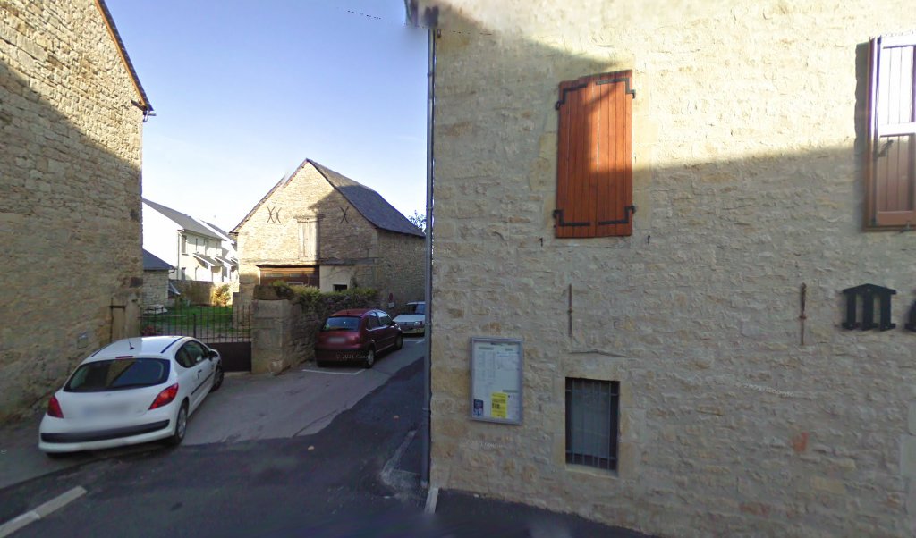 Retrouvez toutes les informations de contacts et horaires d&rsquo;ouverture pour Relais Pickup LES BERGERS situé à Vimenet dans le département Aveyron (12). Pour effectuer envoyer vos colis (colissimo, chronopost, suivi colis), une gestion bancaire (banque postal, French Bank), votre courrier [&hellip;]