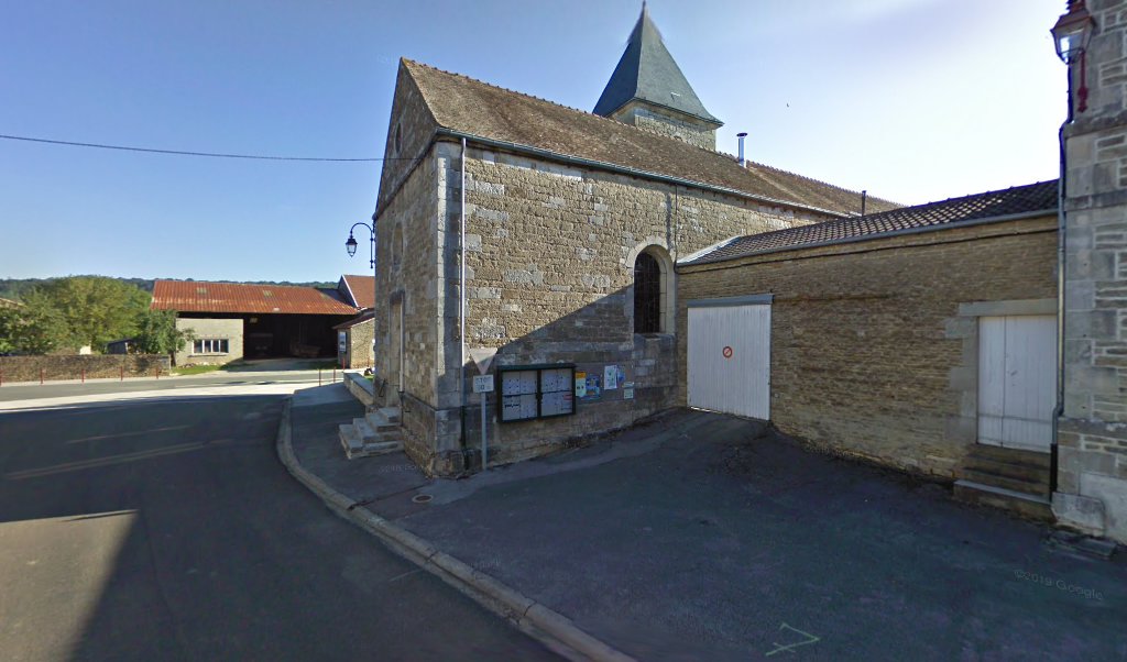 Retrouvez toutes les informations de contacts et horaires d&rsquo;ouverture pour La Poste Agence Communale CHANTRAINES Mairie situé à Chantraines dans le département Haute-Marne (52). Pour effectuer envoyer vos colis (colissimo, chronopost, suivi colis), une gestion bancaire (banque postal, French Bank), [&hellip;]