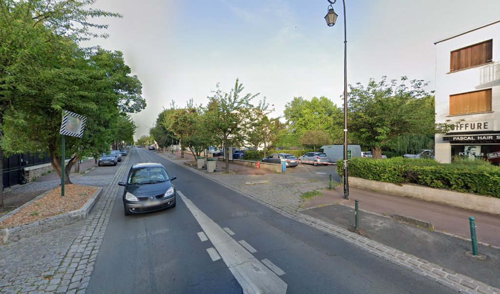 Retrouvez toutes les informations de contacts et horaires d&rsquo;ouverture pour La Poste Agence Communale BRUNOY MAIRIE situé à Brunoy dans le département Essonne (91). Pour effectuer envoyer vos colis (colissimo, chronopost, suivi colis), une gestion bancaire (banque postal, French Bank), [&hellip;]