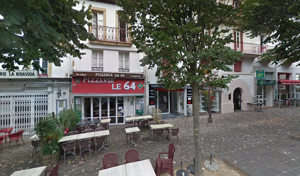 Retrouvez toutes les informations de contacts et horaires d&rsquo;ouverture pour Relais Pickup VAPPLE STORE situé à Hendaye dans le département Pyrénées Atlantiques (64). Pour effectuer envoyer vos colis (colissimo, chronopost, suivi colis), une gestion bancaire (banque postal, French Bank), votre [&hellip;]