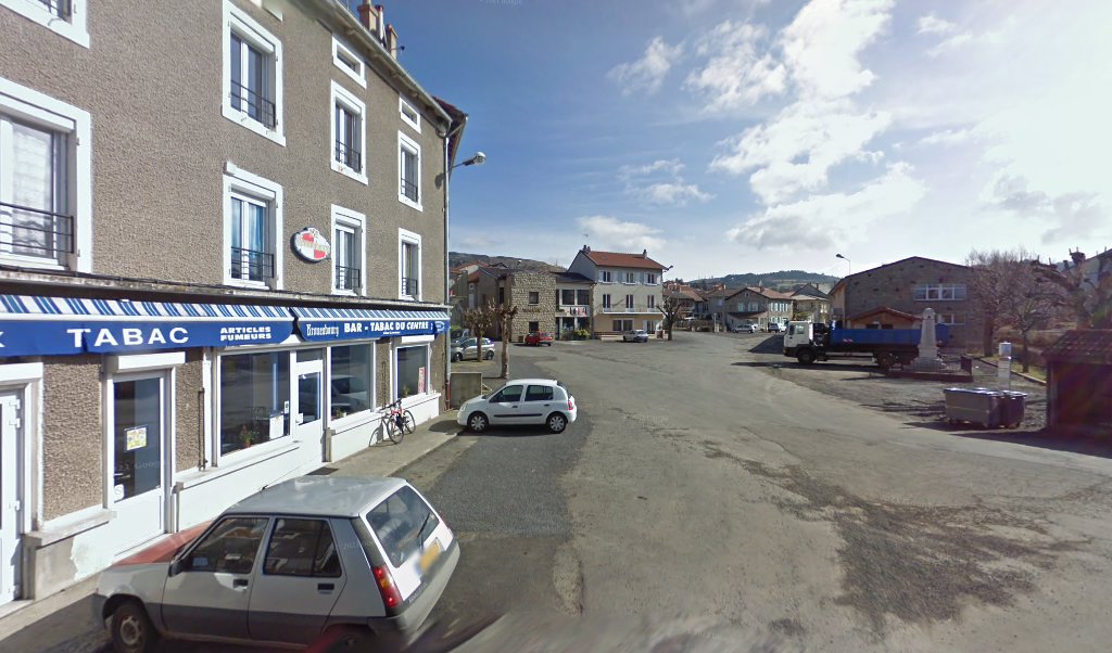 Retrouvez toutes les informations de contacts et horaires d&rsquo;ouverture pour La Poste Agence Communale LAUSSONNE Mairie situé à Laussonne dans le département Haute-Loire (43). Pour effectuer envoyer vos colis (colissimo, chronopost, suivi colis), une gestion bancaire (banque postal, French Bank), [&hellip;]