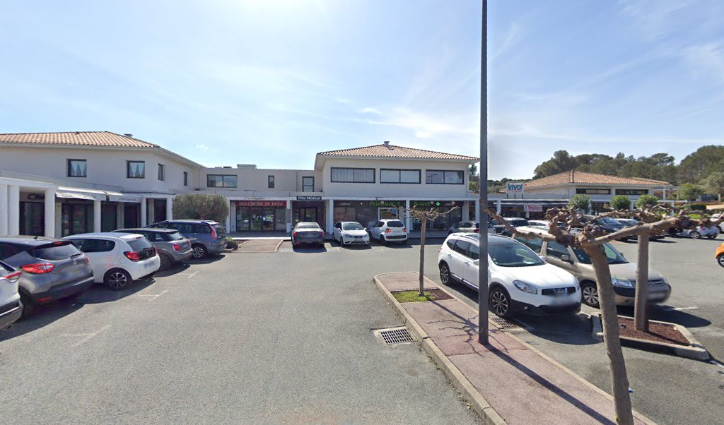 Retrouvez toutes les informations de contacts et horaires d&rsquo;ouverture pour La Poste Relais ST RAPHAEL Vival situé à St raphael dans le département Var (83). Pour effectuer envoyer vos colis (colissimo, chronopost, suivi colis), une gestion bancaire (banque postal, French [&hellip;]