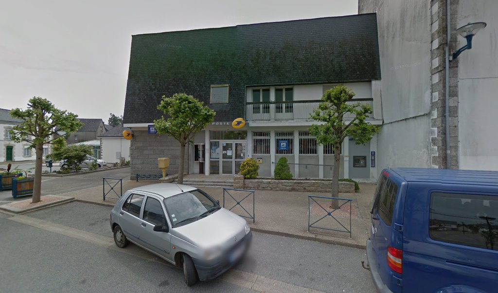 Retrouvez toutes les informations de contacts et horaires d&rsquo;ouverture pour La Poste SCAER situé à Scaer dans le département Finistère (29). Pour effectuer envoyer vos colis (colissimo, chronopost, suivi colis), une gestion bancaire (banque postal, French Bank), votre courrier (suivi [&hellip;]