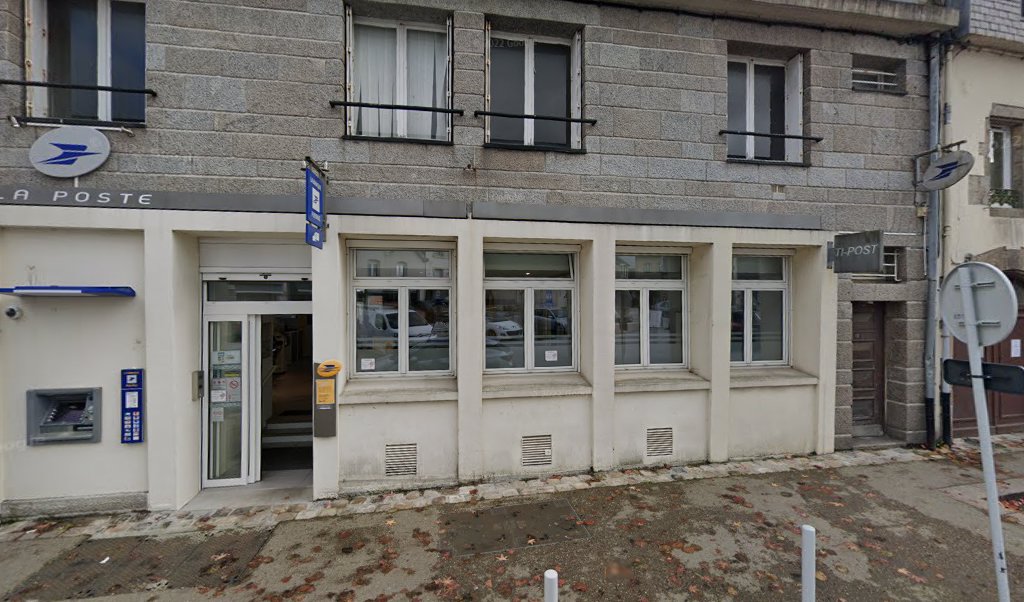Retrouvez toutes les informations de contacts et horaires d&rsquo;ouverture pour La Poste LESNEVEN situé à Lesneven dans le département Finistère (29). Pour effectuer envoyer vos colis (colissimo, chronopost, suivi colis), une gestion bancaire (banque postal, French Bank), votre courrier (suivi [&hellip;]