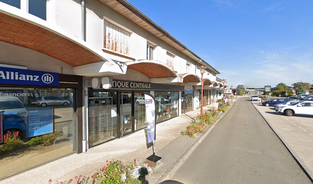 Retrouvez toutes les informations de contacts et horaires d&rsquo;ouverture pour Relais Pickup OPTIQUE CENTRALE situé à Tavaux dans le département Jura (39). Pour effectuer envoyer vos colis (colissimo, chronopost, suivi colis), une gestion bancaire (banque postal, French Bank), votre courrier [&hellip;]