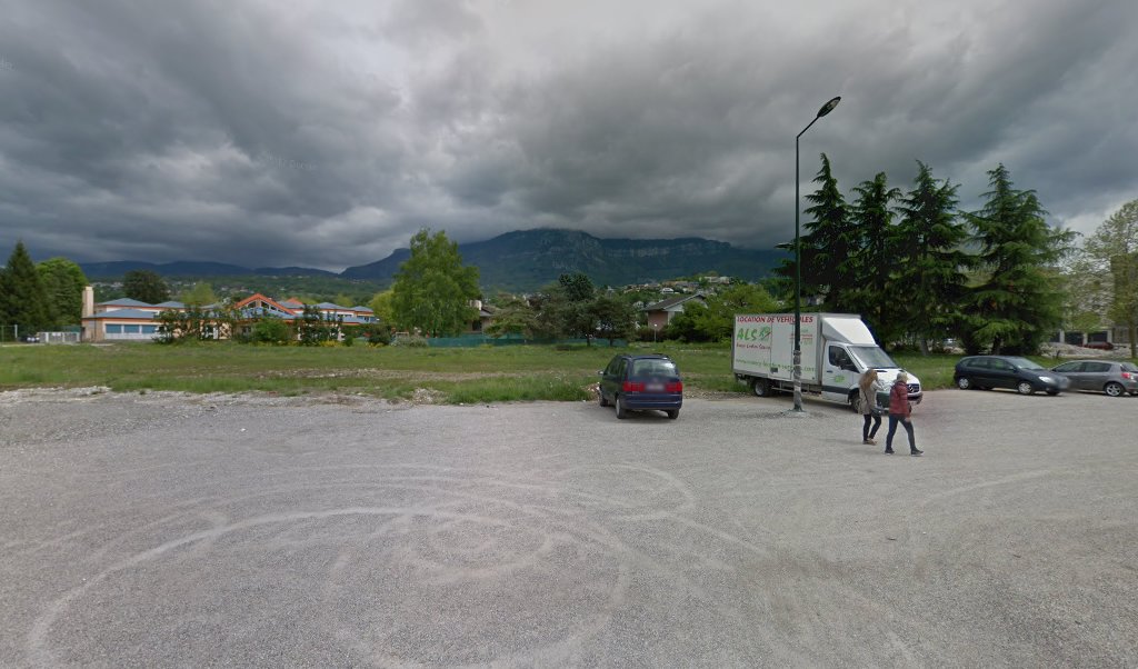 Retrouvez toutes les informations de contacts et horaires d&rsquo;ouverture pour La Poste Agence Communale AIX LES BAINS Mairie situé à Aix les bains dans le département Savoie (73). Pour effectuer envoyer vos colis (colissimo, chronopost, suivi colis), une gestion bancaire [&hellip;]