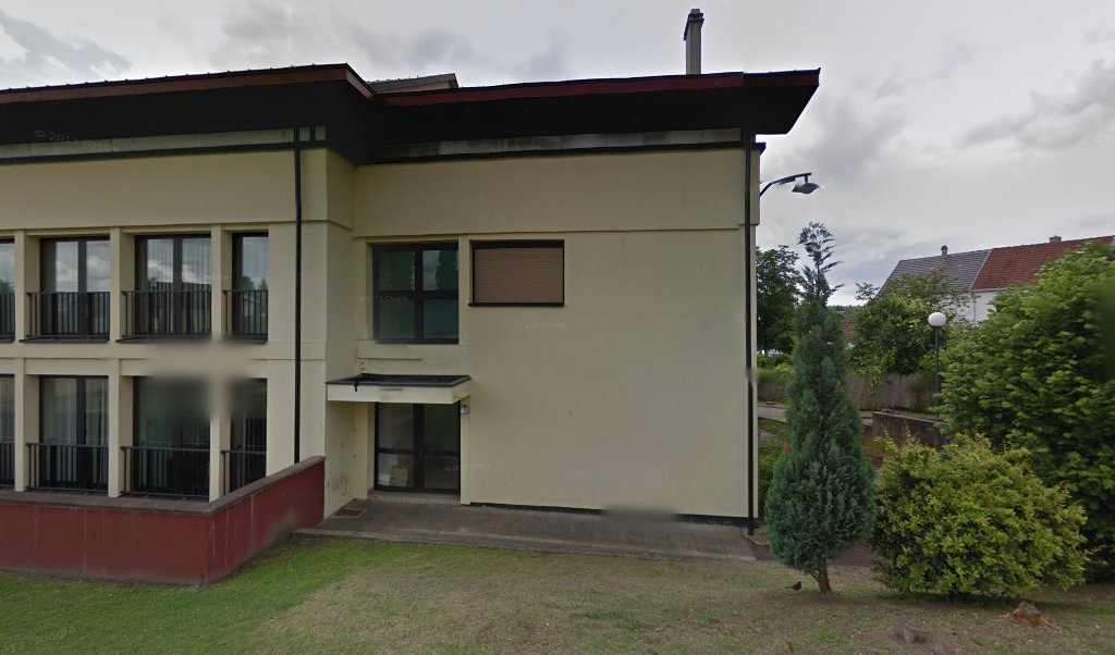Retrouvez toutes les informations de contacts et horaires d&rsquo;ouverture pour La Poste Agence Communale SCHOENECK Mairie situé à Schoeneck dans le département Moselle (57). Pour effectuer envoyer vos colis (colissimo, chronopost, suivi colis), une gestion bancaire (banque postal, French Bank), [&hellip;]