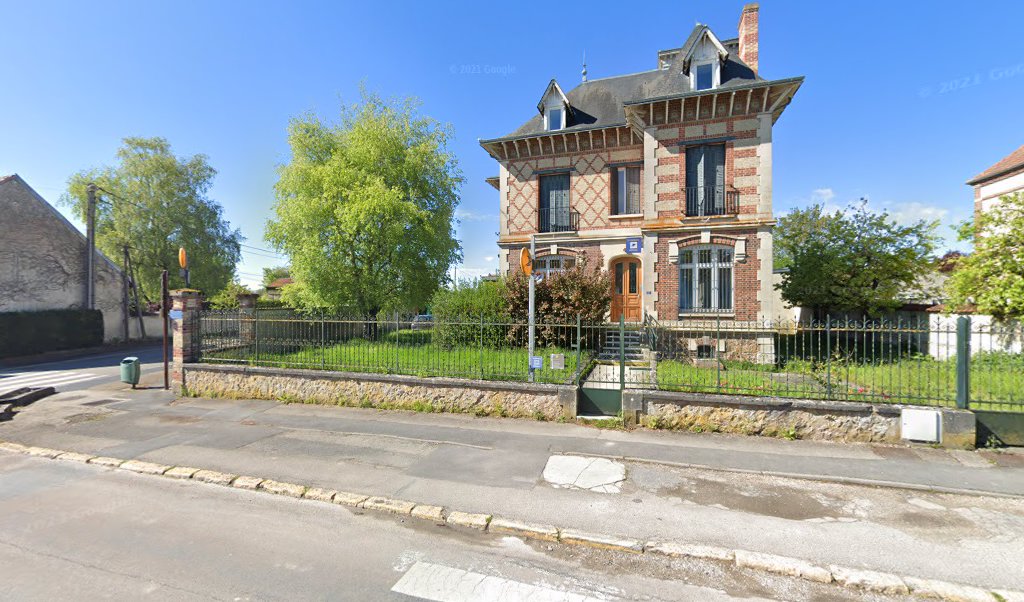 Retrouvez toutes les informations de contacts et horaires d&rsquo;ouverture pour La Poste FERE CHAMPENOISE situé à Fere champenoise dans le département Marne (51). Pour effectuer envoyer vos colis (colissimo, chronopost, suivi colis), une gestion bancaire (banque postal, French Bank), votre [&hellip;]