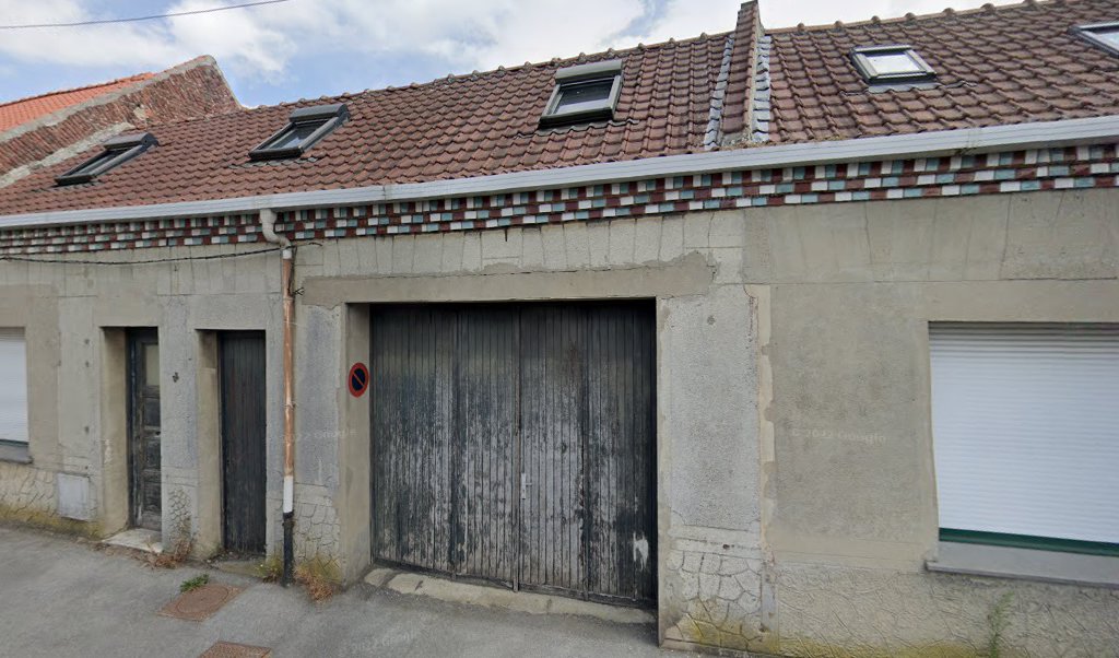 Retrouvez toutes les informations de contacts et horaires d&rsquo;ouverture pour La Poste Agence Communale CAMPHIN EN CAREMBAULT Mairie situé à Camphin en carembault dans le département Nord (59). Pour effectuer envoyer vos colis (colissimo, chronopost, suivi colis), une gestion bancaire [&hellip;]