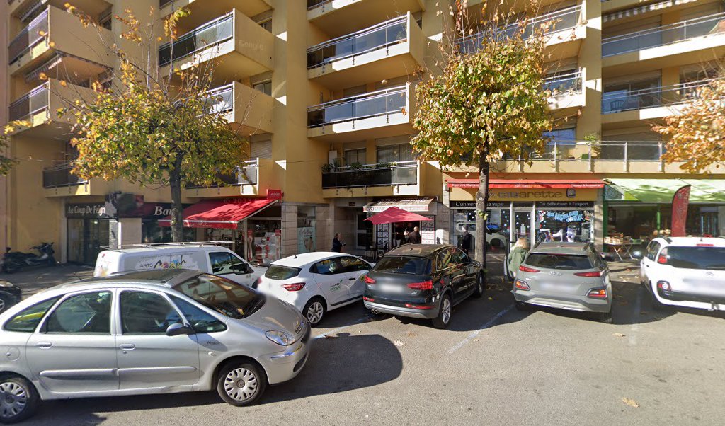 Retrouvez toutes les informations de contacts et horaires d&rsquo;ouverture pour La Poste Espace Clients Pro VENCE PDC1 situé à Vence dans le département Alpes-Maritimes (06). Pour effectuer envoyer vos colis (colissimo, chronopost, suivi colis), une gestion bancaire (banque postal, French [&hellip;]