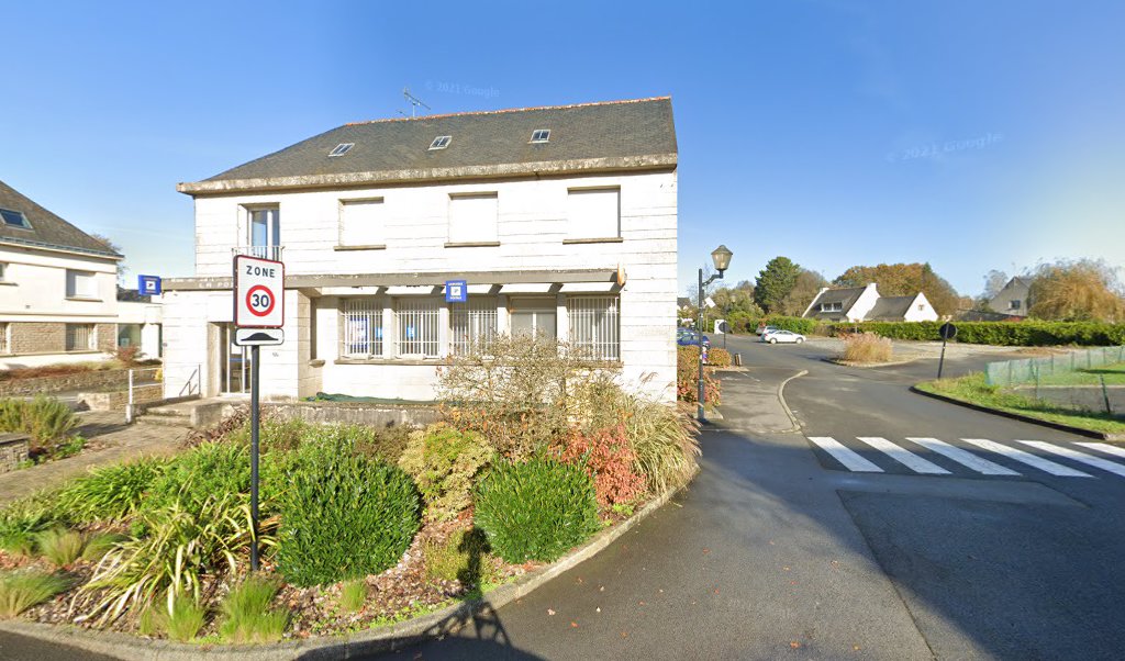 Retrouvez toutes les informations de contacts et horaires d&rsquo;ouverture pour La Poste ALLAIRE situé à Allaire dans le département Morbihan (56). Pour effectuer envoyer vos colis (colissimo, chronopost, suivi colis), une gestion bancaire (banque postal, French Bank), votre courrier (suivi [&hellip;]