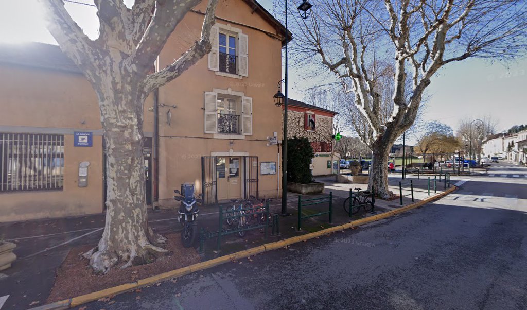 Retrouvez toutes les informations de contacts et horaires d&rsquo;ouverture pour La Poste JOUQUES situé à Jouques dans le département Bouches-du-Rhône (13). Pour effectuer envoyer vos colis (colissimo, chronopost, suivi colis), une gestion bancaire (banque postal, French Bank), votre courrier (suivi [&hellip;]
