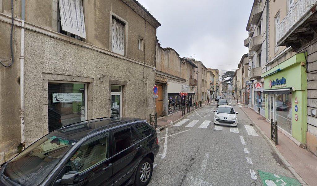 Retrouvez toutes les informations de contacts et horaires d&rsquo;ouverture pour Relais Pickup JORDYO situé à Tournon sur rhone dans le département Ardèche (07). Pour effectuer envoyer vos colis (colissimo, chronopost, suivi colis), une gestion bancaire (banque postal, French Bank), votre [&hellip;]