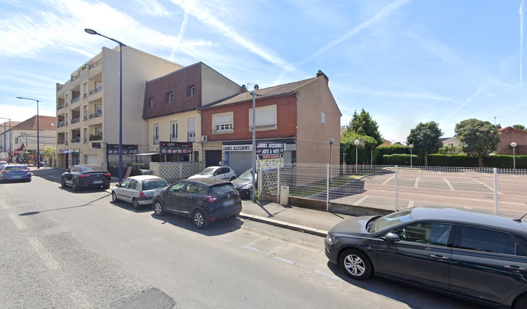 Retrouvez toutes les informations de contacts et horaires d&rsquo;ouverture pour Relais Pickup JAURES ACCESSOIRE AUTO situé à Drancy dans le département Seine-Saint-Denis (93). Pour effectuer envoyer vos colis (colissimo, chronopost, suivi colis), une gestion bancaire (banque postal, French Bank), votre [&hellip;]