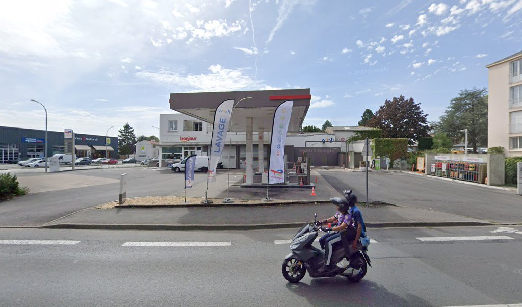 Retrouvez toutes les informations de contacts et horaires d&rsquo;ouverture pour Relais Pickup TOTAL situé à Cholet dans le département Maine-et-Loire (49). Pour effectuer envoyer vos colis (colissimo, chronopost, suivi colis), une gestion bancaire (banque postal, French Bank), votre courrier (suivi [&hellip;]