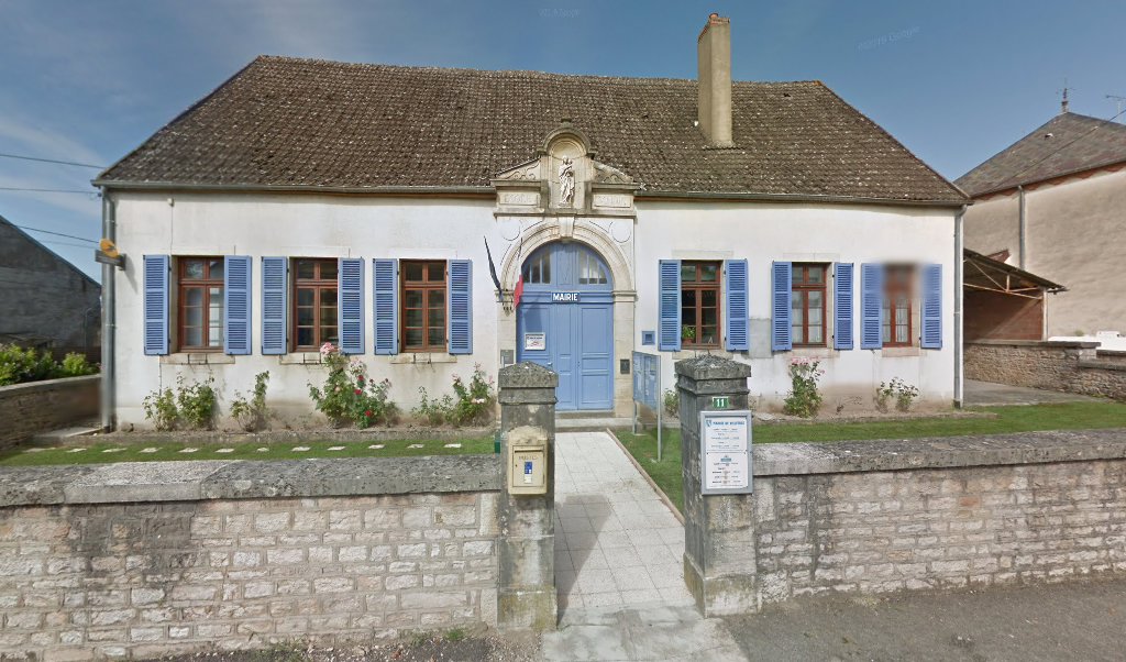 Retrouvez toutes les informations de contacts et horaires d&rsquo;ouverture pour La Poste Agence Communale VIELVERGE Mairie situé à Vielverge dans le département Côte-d&rsquo;Or (21). Pour effectuer envoyer vos colis (colissimo, chronopost, suivi colis), une gestion bancaire (banque postal, French Bank), [&hellip;]