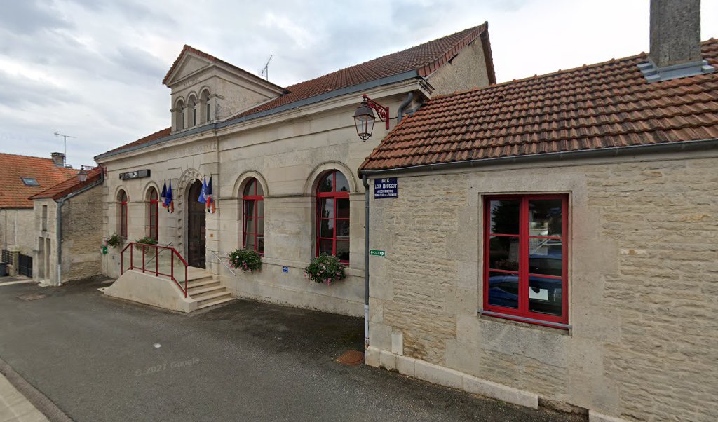 Retrouvez toutes les informations de contacts et horaires d&rsquo;ouverture pour La Poste Agence Communale VILLIERS SUR SUIZE Mairie situé à Villiers sur suize dans le département Haute-Marne (52). Pour effectuer envoyer vos colis (colissimo, chronopost, suivi colis), une gestion bancaire [&hellip;]