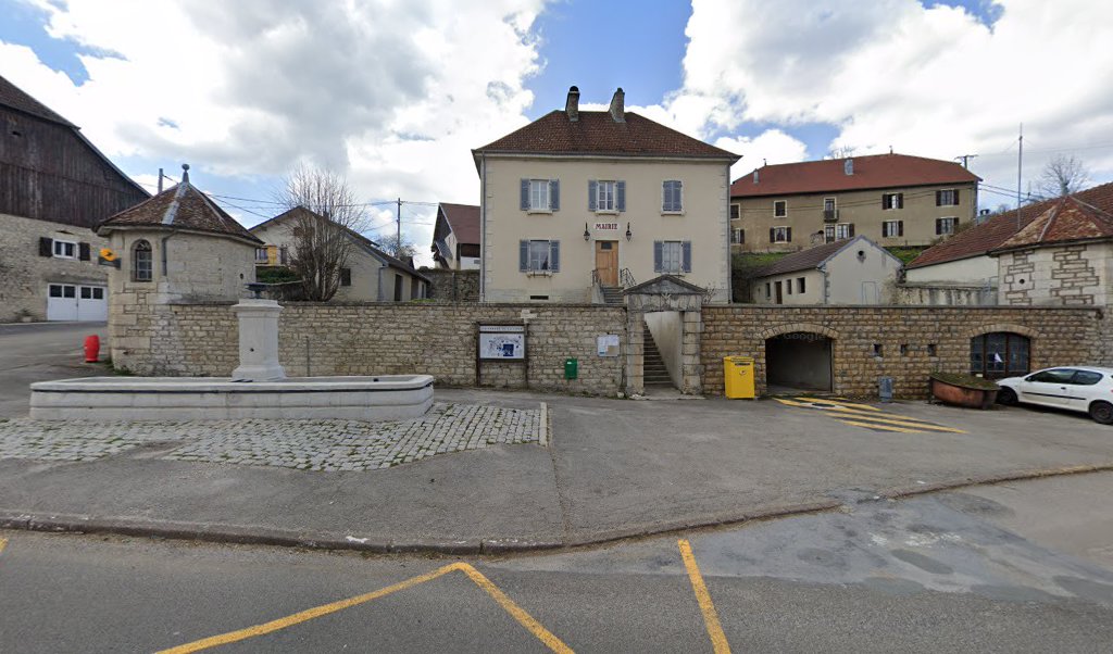 Retrouvez toutes les informations de contacts et horaires d&rsquo;ouverture pour La Poste Agence Communale OUHANS Mairie situé à Ouhans dans le département Doubs (25). Pour effectuer envoyer vos colis (colissimo, chronopost, suivi colis), une gestion bancaire (banque postal, French Bank), [&hellip;]