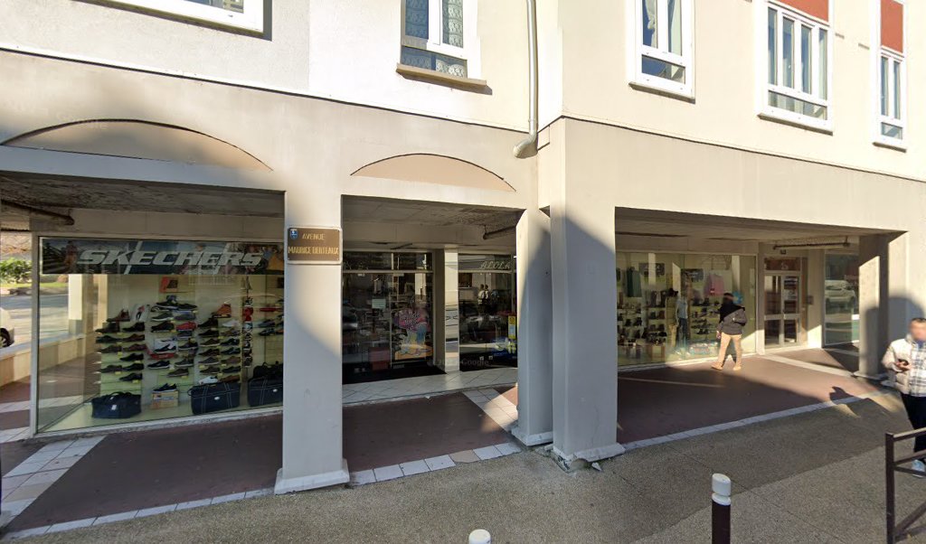 Retrouvez toutes les informations de contacts et horaires d&rsquo;ouverture pour Relais Pickup ALOLA situé à Poissy dans le département Yvelines (78). Pour effectuer envoyer vos colis (colissimo, chronopost, suivi colis), une gestion bancaire (banque postal, French Bank), votre courrier (suivi [&hellip;]