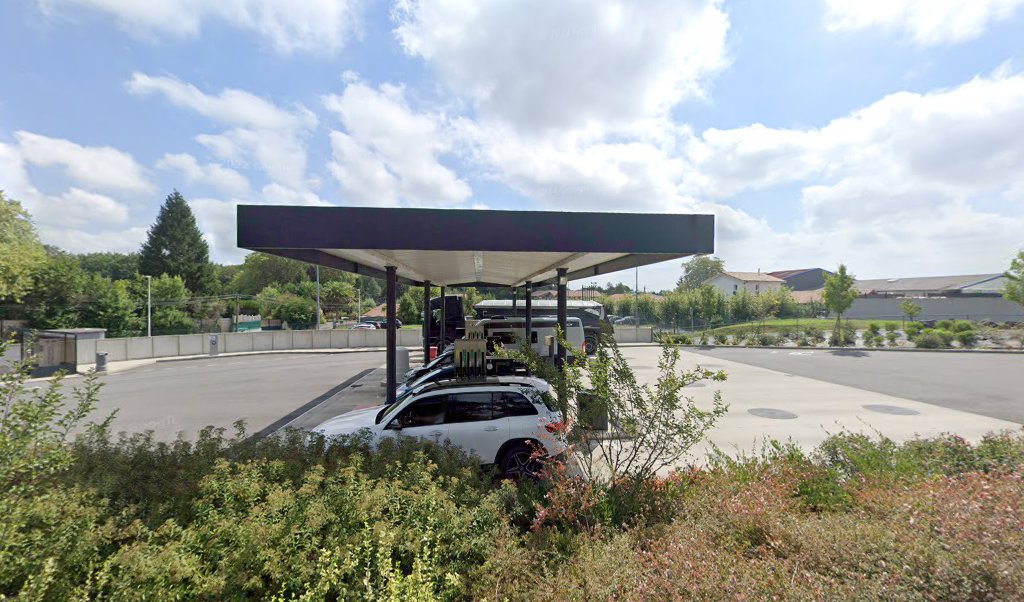Retrouvez toutes les informations de contacts et horaires d&rsquo;ouverture pour Relais Pickup E LECLERC BAYONNE situé à Bayonne dans le département Pyrénées Atlantiques (64). Pour effectuer envoyer vos colis (colissimo, chronopost, suivi colis), une gestion bancaire (banque postal, French Bank), [&hellip;]