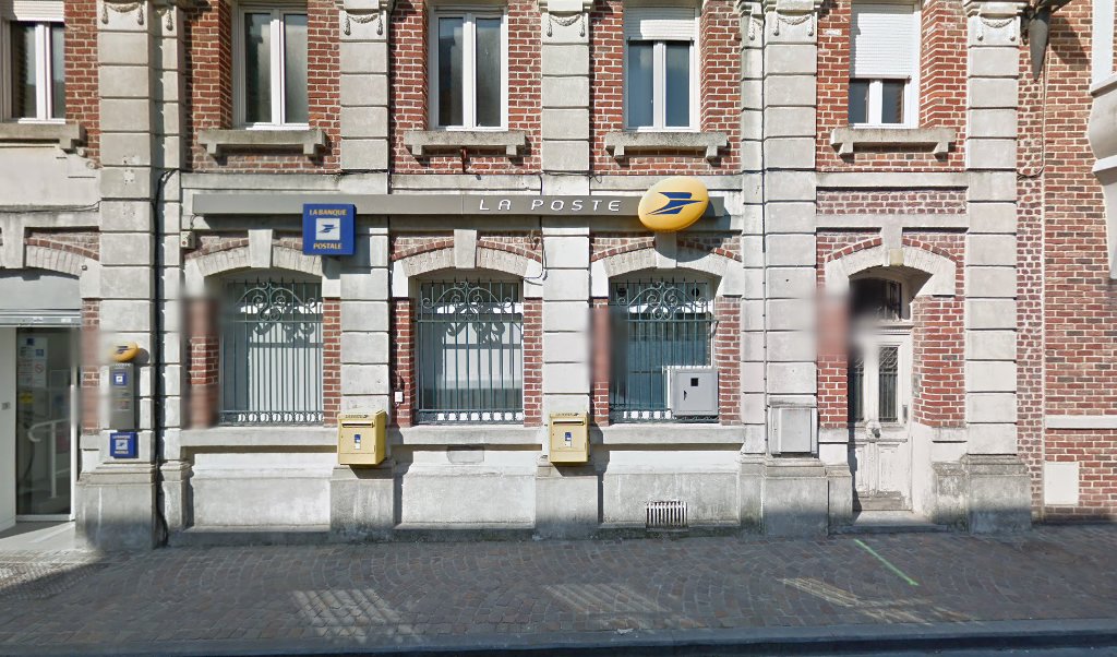 Retrouvez toutes les informations de contacts et horaires d&rsquo;ouverture pour La Poste LANDRECIES situé à Landrecies dans le département Nord (59). Pour effectuer envoyer vos colis (colissimo, chronopost, suivi colis), une gestion bancaire (banque postal, French Bank), votre courrier (suivi [&hellip;]