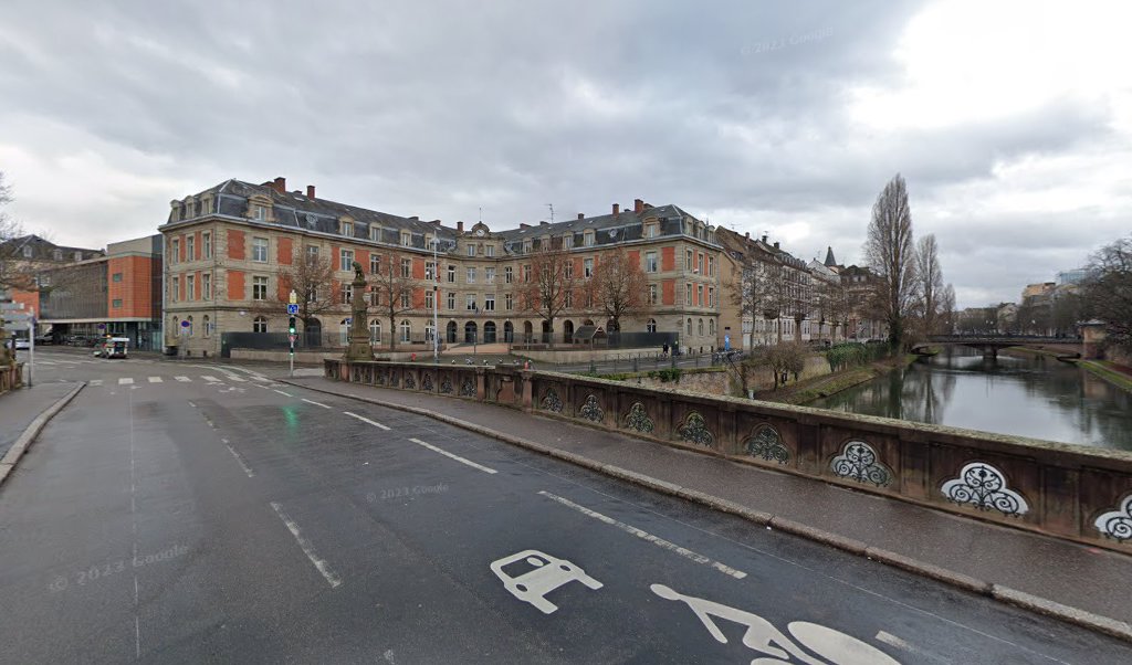 Retrouvez toutes les informations de contacts et horaires d&rsquo;ouverture pour La Poste STRASBOURG FONDERIE situé à Strasbourg dans le département Bas-Rhin (67). Pour effectuer envoyer vos colis (colissimo, chronopost, suivi colis), une gestion bancaire (banque postal, French Bank), votre courrier [&hellip;]
