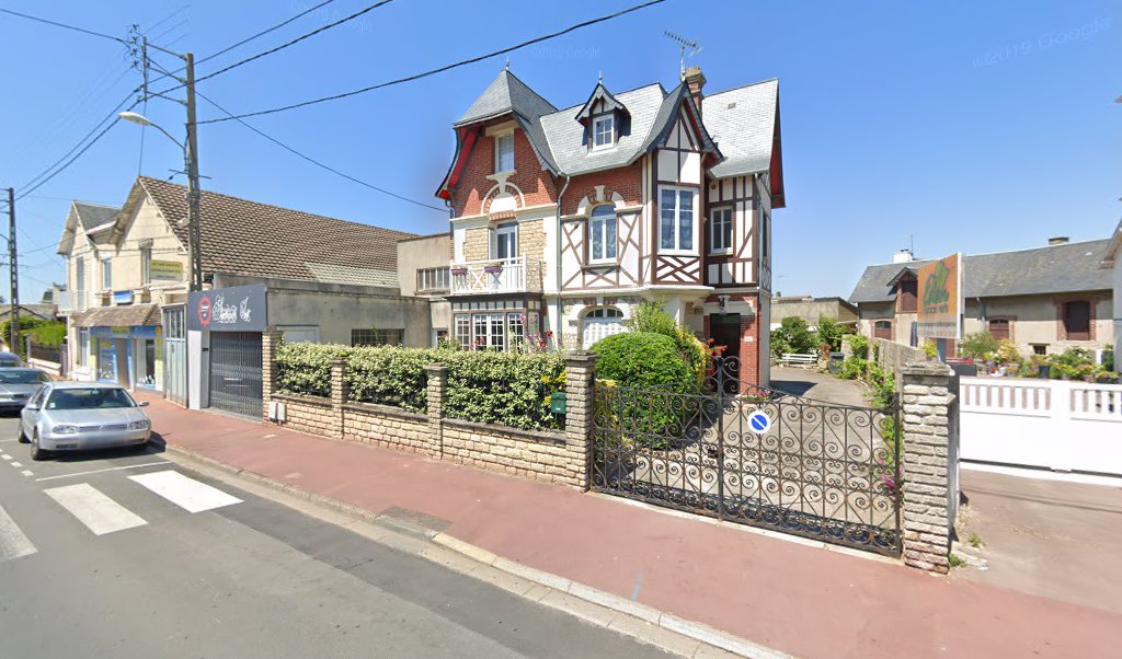 Retrouvez toutes les informations de contacts et horaires d&rsquo;ouverture pour Relais Pickup LA VAPE NORMANDE – 2BP BOUTIQUE situé à Dives sur mer dans le département Calvados (14). Pour effectuer envoyer vos colis (colissimo, chronopost, suivi colis), une gestion bancaire [&hellip;]