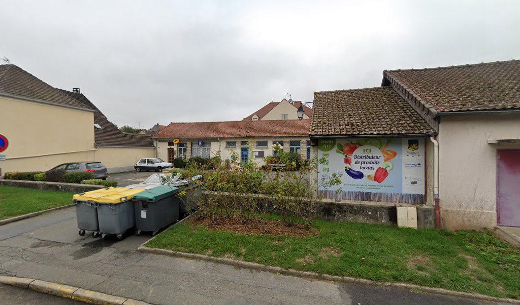 Retrouvez toutes les informations de contacts et horaires d&rsquo;ouverture pour La Poste MOUSSY LE NEUF situé à Moussy le neuf dans le département Seine-et-Marne (77). Pour effectuer envoyer vos colis (colissimo, chronopost, suivi colis), une gestion bancaire (banque postal, French [&hellip;]