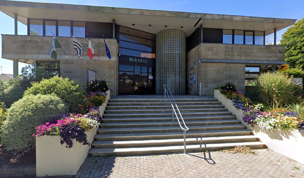 Retrouvez toutes les informations de contacts et horaires d&rsquo;ouverture pour La Poste QUEVERT situé à Quevert dans le département Côtes d&rsquo;Armor (22). Pour effectuer envoyer vos colis (colissimo, chronopost, suivi colis), une gestion bancaire (banque postal, French Bank), votre courrier [&hellip;]