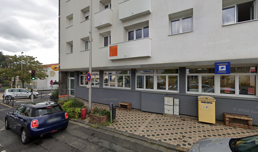 Retrouvez toutes les informations de contacts et horaires d&rsquo;ouverture pour La Poste BEAUMONT situé à Beaumont dans le département Puy-de-Dôme (63). Pour effectuer envoyer vos colis (colissimo, chronopost, suivi colis), une gestion bancaire (banque postal, French Bank), votre courrier (suivi [&hellip;]