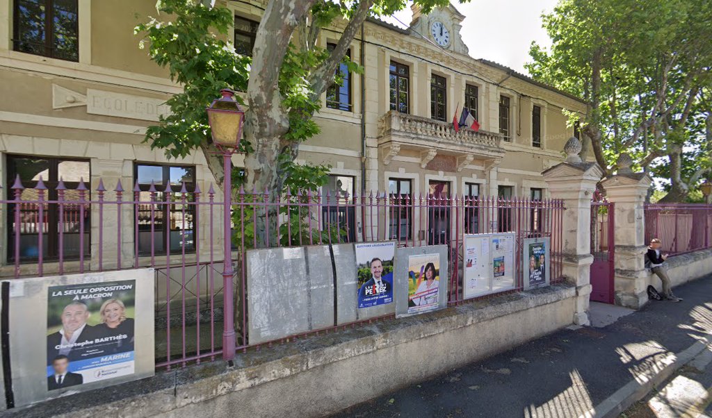 Retrouvez toutes les informations de contacts et horaires d&rsquo;ouverture pour La Poste Agence Communale FONTCOUVERTE Mairie situé à Fontcouverte dans le département Aude (11). Pour effectuer envoyer vos colis (colissimo, chronopost, suivi colis), une gestion bancaire (banque postal, French Bank), [&hellip;]