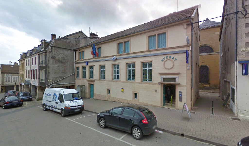 Retrouvez toutes les informations de contacts et horaires d&rsquo;ouverture pour La Poste STENAY situé à Stenay dans le département Meuse (55). Pour effectuer envoyer vos colis (colissimo, chronopost, suivi colis), une gestion bancaire (banque postal, French Bank), votre courrier (suivi [&hellip;]