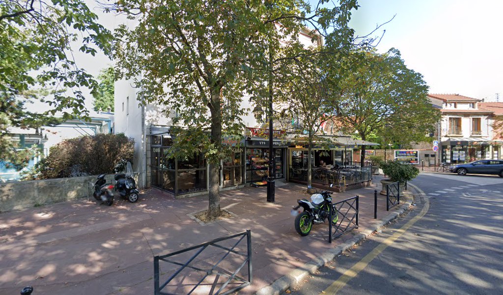 Retrouvez toutes les informations de contacts et horaires d&rsquo;ouverture pour Relais Pickup VTS SUPERETTE situé à St maur des fosses dans le département Val-de-Marne (94). Pour effectuer envoyer vos colis (colissimo, chronopost, suivi colis), une gestion bancaire (banque postal, French [&hellip;]