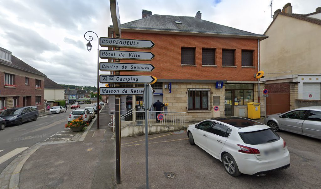 Retrouvez toutes les informations de contacts et horaires d&rsquo;ouverture pour La Poste Espace Clients Pro AUMALE PDC1 situé à Aumale dans le département Seine-Maritime (76). Pour effectuer envoyer vos colis (colissimo, chronopost, suivi colis), une gestion bancaire (banque postal, French [&hellip;]