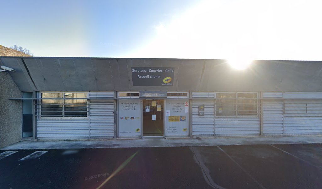 Retrouvez toutes les informations de contacts et horaires d&rsquo;ouverture pour Relais Pickup LA POSTE CARREPRO CHATEAUROUX situé à Chateauroux dans le département Indre (36). Pour effectuer envoyer vos colis (colissimo, chronopost, suivi colis), une gestion bancaire (banque postal, French Bank), [&hellip;]
