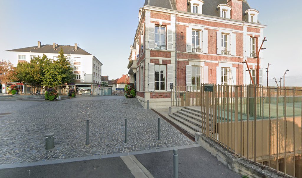 Retrouvez toutes les informations de contacts et horaires d&rsquo;ouverture pour Relais Pickup LA POSTE CARREPRO NOISY LE GRAND situé à Noisy le grand dans le département Seine-Saint-Denis (93). Pour effectuer envoyer vos colis (colissimo, chronopost, suivi colis), une gestion bancaire [&hellip;]