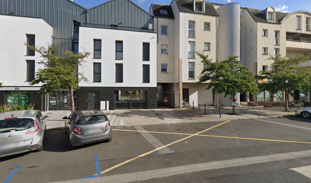 Retrouvez toutes les informations de contacts et horaires d&rsquo;ouverture pour La Poste MONDEVILLE situé à Mondeville dans le département Calvados (14). Pour effectuer envoyer vos colis (colissimo, chronopost, suivi colis), une gestion bancaire (banque postal, French Bank), votre courrier (suivi [&hellip;]