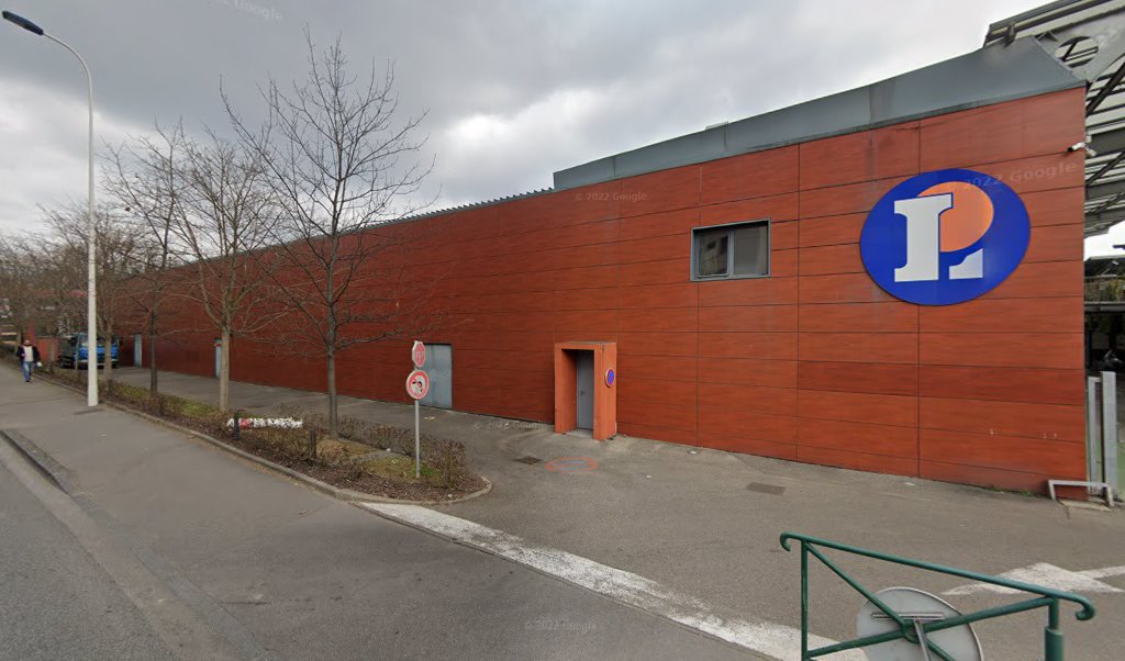 Retrouvez toutes les informations de contacts et horaires d&rsquo;ouverture pour Relais Pickup E LECLERC LYON HYPER – ACCUEIL situé à Lyon dans le département Rhône (69). Pour effectuer envoyer vos colis (colissimo, chronopost, suivi colis), une gestion bancaire (banque postal, [&hellip;]