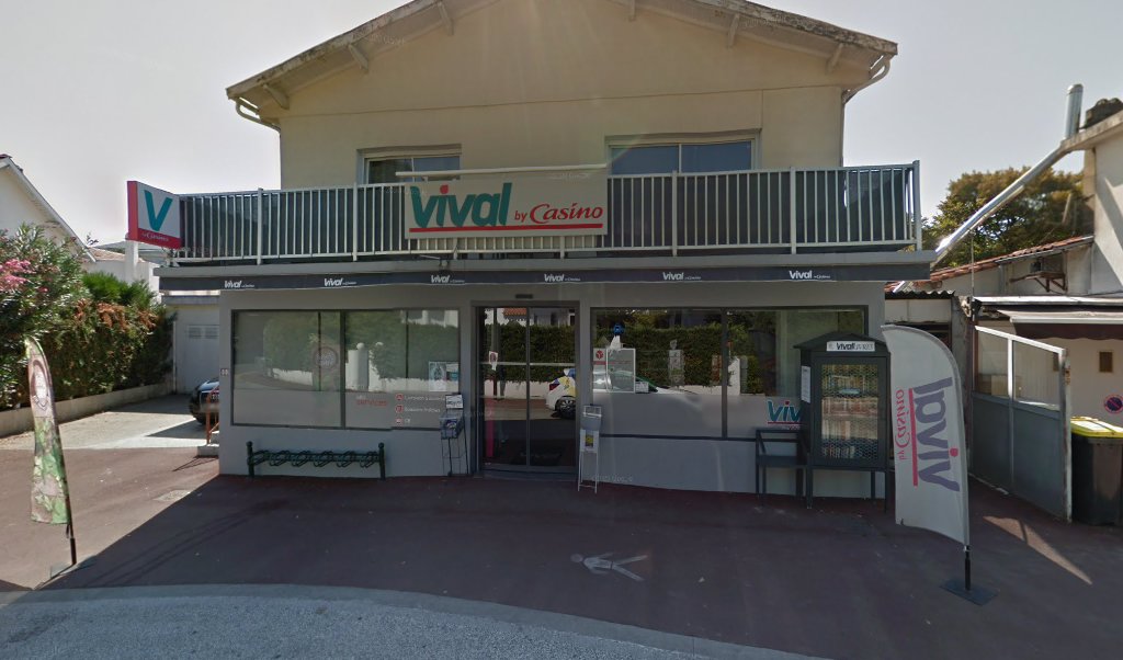 Retrouvez toutes les informations de contacts et horaires d&rsquo;ouverture pour Relais Pickup VIVAL ROYAN situé à Royan dans le département Charente-Maritime (17). Pour effectuer envoyer vos colis (colissimo, chronopost, suivi colis), une gestion bancaire (banque postal, French Bank), votre courrier [&hellip;]