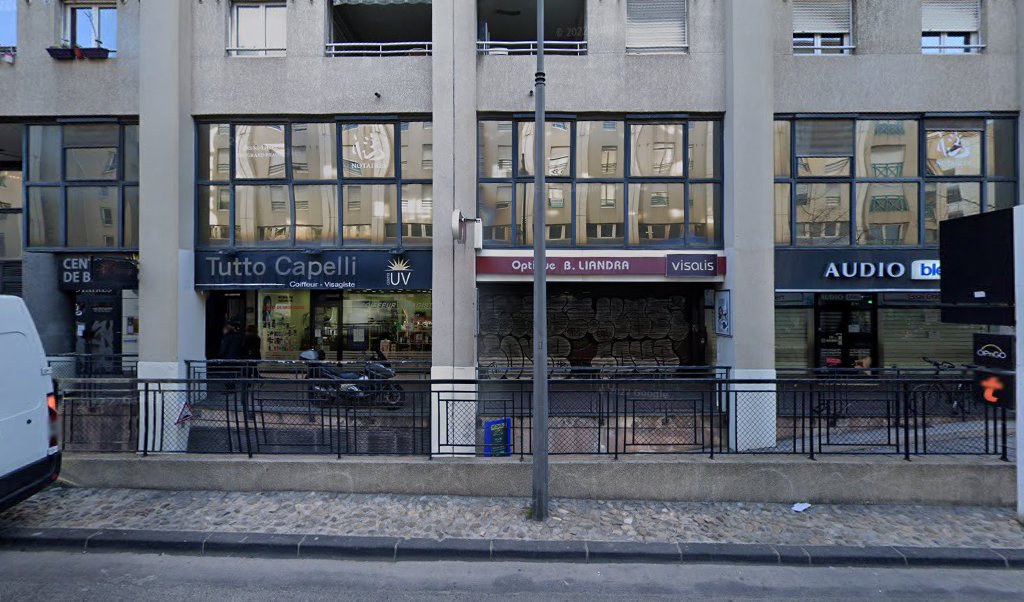 Retrouvez toutes les informations de contacts et horaires d&rsquo;ouverture pour Relais Pickup VISALIS OPTIQUE situé à Marseille dans le département Bouches-du-Rhône (13). Pour effectuer envoyer vos colis (colissimo, chronopost, suivi colis), une gestion bancaire (banque postal, French Bank), votre courrier [&hellip;]