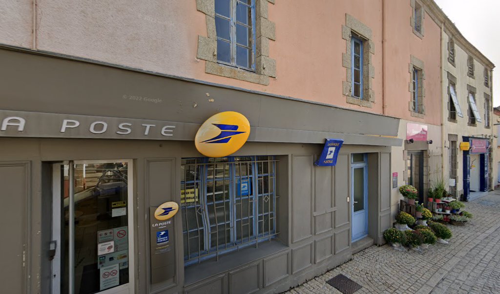 Retrouvez toutes les informations de contacts et horaires d&rsquo;ouverture pour La Poste LES EPESSES situé à Les epesses dans le département Vendée (85). Pour effectuer envoyer vos colis (colissimo, chronopost, suivi colis), une gestion bancaire (banque postal, French Bank), votre [&hellip;]